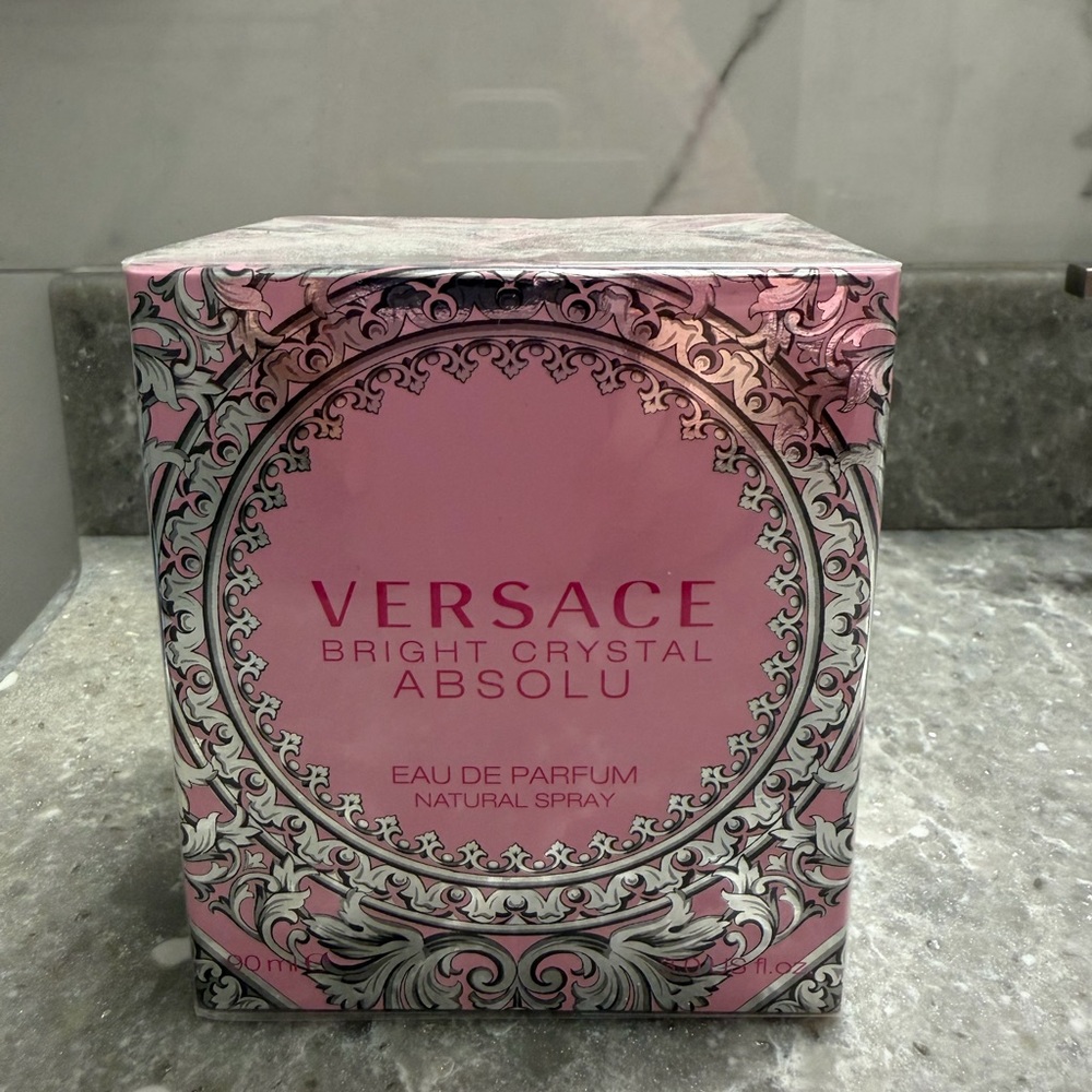 Versace Bright Crystal Absolu Pink and Silver Box - Picture 2 of 3